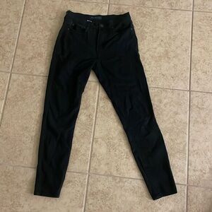 Black Aeropostale skinny jeans size 2